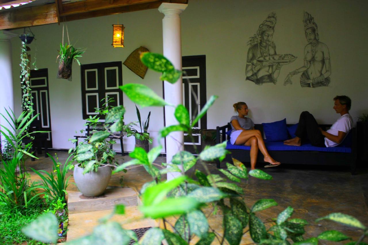 The Courtyard Villa Sigirîya Extérieur photo