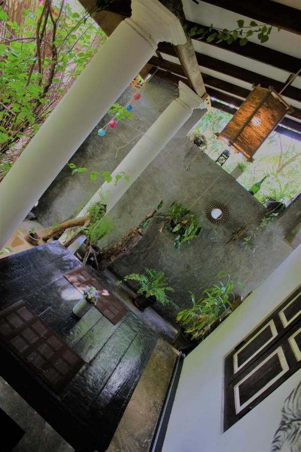 The Courtyard Villa Sigirîya Extérieur photo
